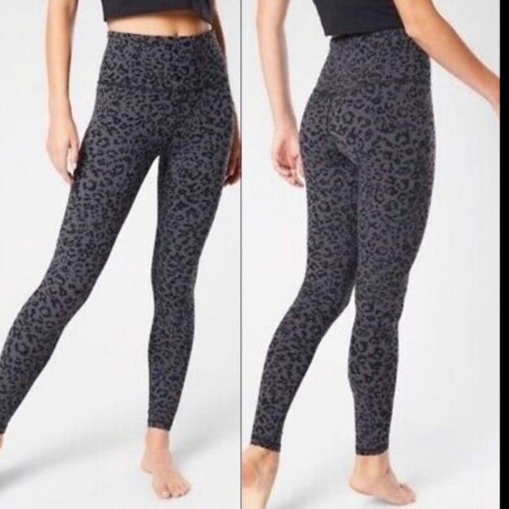 Athleta Elation Ultra High Rise Leggings, XXS, Animal Print, Nylon Blend, Active